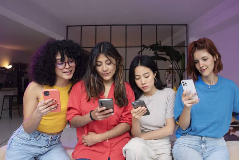 TikTok et santé mentale des mineurs : l’Assemblée Nationale interrog des influenceurs ?